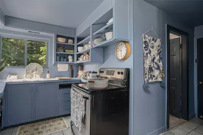 172 Danielson Pike, Scituate, RI 02857 - Photo 14