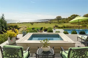 71 Cliff Dr, Narragansett, RI 02882 - Photo 42