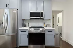 8 Cross St, Newport, RI 02840 - Photo 12