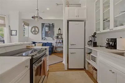 67 Perry Street #5, Newport, RI 02840 - Photo 10