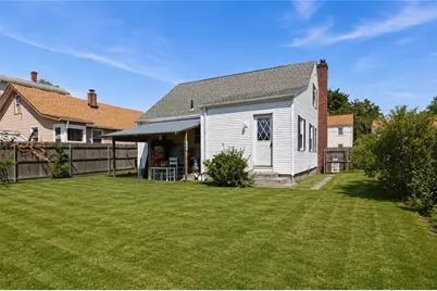 26 West Lawn Avenue, Pawtucket, RI 02860 - Photo 26