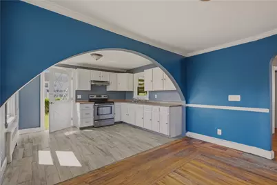 26 West Lawn Avenue, Pawtucket, RI 02860 - Photo 12