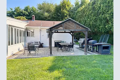 55 Nightingale Avenue, Warwick, RI 02889 - Photo 8