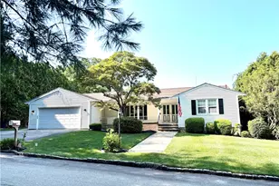 55 Nightingale Ave, Warwick, RI 02889 - Photo 1