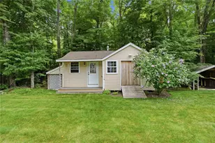 229 Hunting House Rd, Glocester, RI 02857 - Photo 8