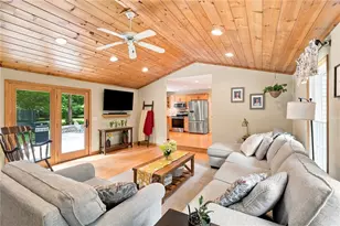 229 Hunting House Rd, Glocester, RI 02857 - Photo 20
