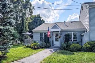 565 Quaker Ln, West Warwick, RI 02893 - Photo 1