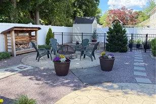 39 Merry Mount Dr, Warwick, RI 02888 - Photo 10