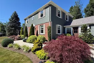 39 Merry Mount Dr, Warwick, RI 02888 - Photo 4