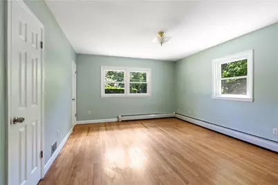 278 Green End Avenue, Middletown, RI 02842 - Photo 16