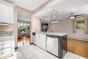 110 Dean Ave, Smithfield, RI 02917 - Photo 12