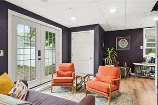 51 Torrington Dr, Warwick, RI 02889 - Photo 16