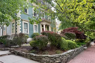 367 Benefit St, Providence, RI 02903 - Photo 1