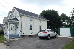 52 Hillwood St, Cranston, RI 02920 - Photo 8