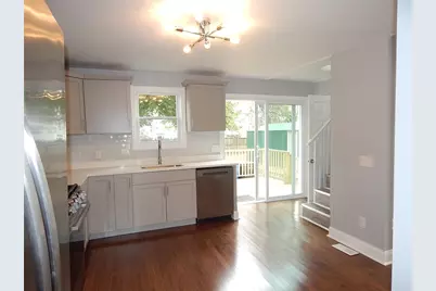 52 Hillwood Street, Cranston, RI 02920 - Photo 4