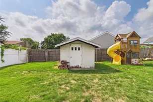 89 Sharon St, Cranston, RI 02910 - Photo 8