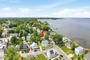 123 Bellman Ave, Warwick, RI 02889 - Photo 10