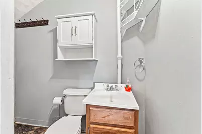 123 Bellman Avenue, Warwick, RI 02889 - Photo 20
