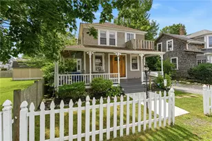 123 Bellman Ave, Warwick, RI 02889 - Photo 2