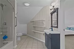 167 Coggeshall Ave, Newport, RI 02840 - Photo 12