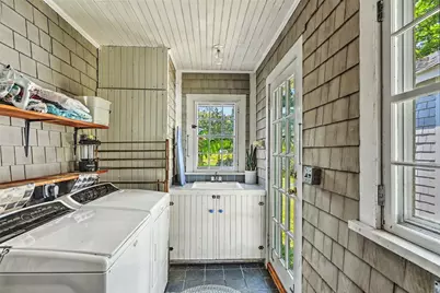176 Browning Street, South Kingstown, RI 02879 - Photo 18