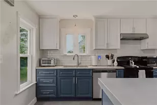 226 Turnpike Ave, Portsmouth, RI 02871 - Photo 6