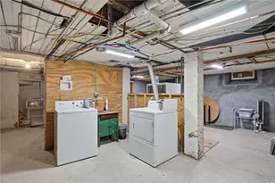 45 Forest St, Providence, RI 02906 - Photo 10