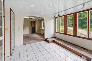 20 Colonial Village Rd, Hopkinton, RI 02804 - Photo 30