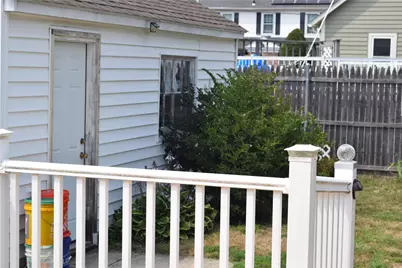 80 Martin Street, Pawtucket, RI 02861 - Photo 30