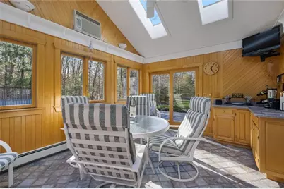 10 Oak Hill Road, Scituate, RI 02831 - Photo 18