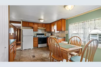 979 Toll Gate Road, Warwick, RI 02886 - Photo 8