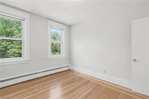 543 Lloyd Ave, Providence, RI 02906 - Photo 16