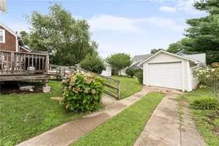 34 Kent Ave, East Providence, RI 02914 - Photo 6