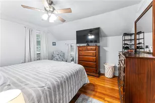 34 Kent Ave, East Providence, RI 02914 - Photo 32