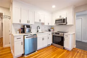 1 Moody St, East Providence, RI 02916 - Photo 4