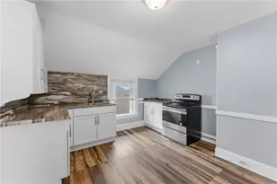 81 Hazelwood Ave, East Providence, RI 02914 - Photo 28
