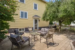 82 Cliffdale Ave, Cranston, RI 02905 - Photo 18