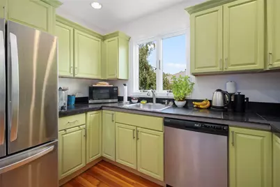 82 Cliffdale Avenue, Cranston, RI 02905 - Photo 16