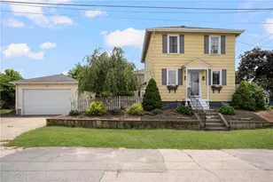82 Cliffdale Ave, Cranston, RI 02905 - Photo 1