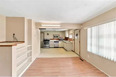 227 South Main Street, Coventry, RI 02816 - Photo 8