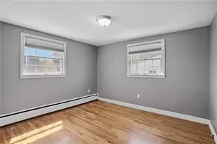 74 Ticonderoga Dr, Warwick, RI 02889 - Photo 20