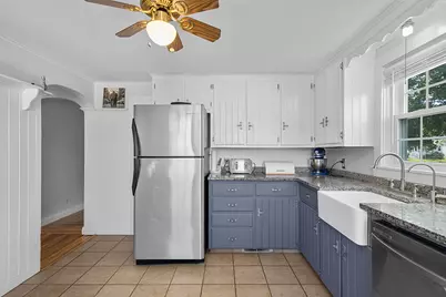 116 Daggett Avenue, Pawtucket, RI 02861 - Photo 10