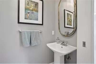 56 Somerset Street, East Greenwich, RI 02818 - Photo 16