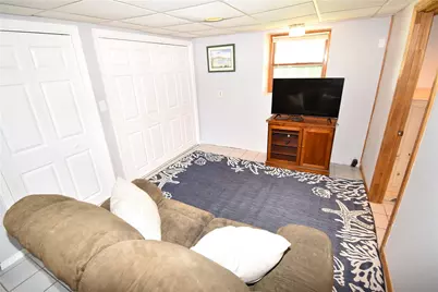 33 Glendale Road, Narragansett, RI 02882 - Photo 34