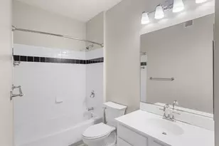 1000 Providence Pl, Providence, RI 02903 - Photo 32