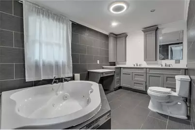 587 Central Avenue, Johnston, RI 02919 - Photo 22