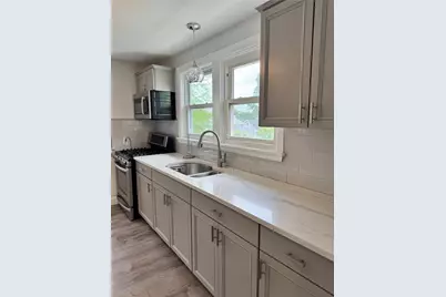 101 Rutherglen Avenue #2, Providence, RI 02907 - Photo 2