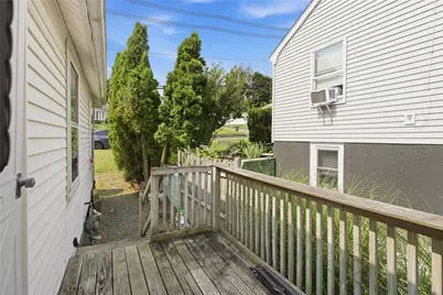 43 Sunset Avenue, Providence, RI 02909 - Photo 22