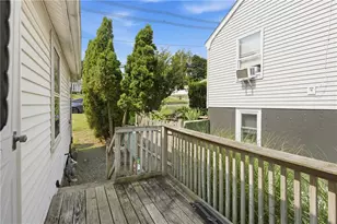 43 Sunset Ave, Providence, RI 02909 - Photo 22