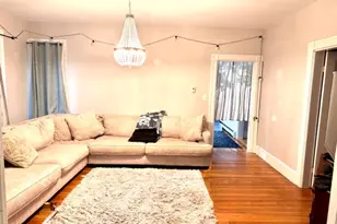 138 Doyle Ave, Providence, RI 02906 - Photo 4